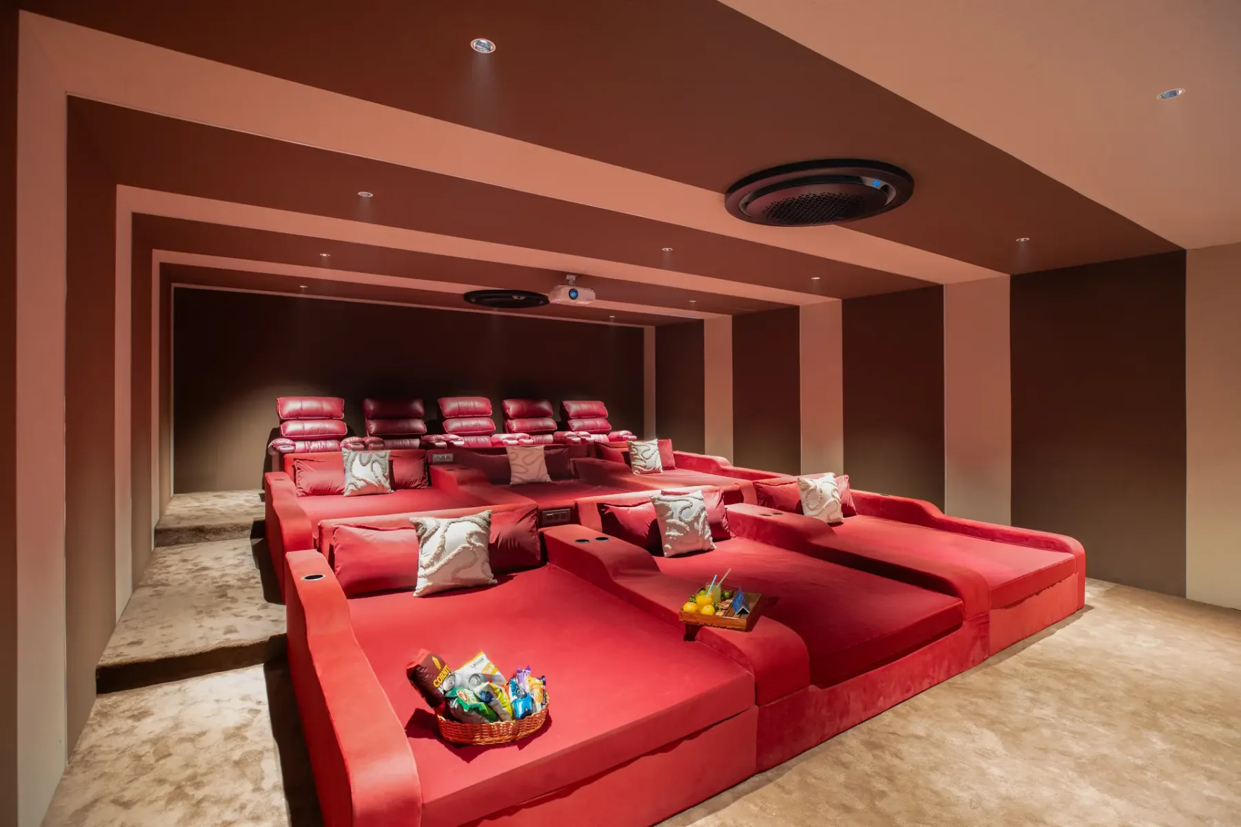 Solitaire Villa