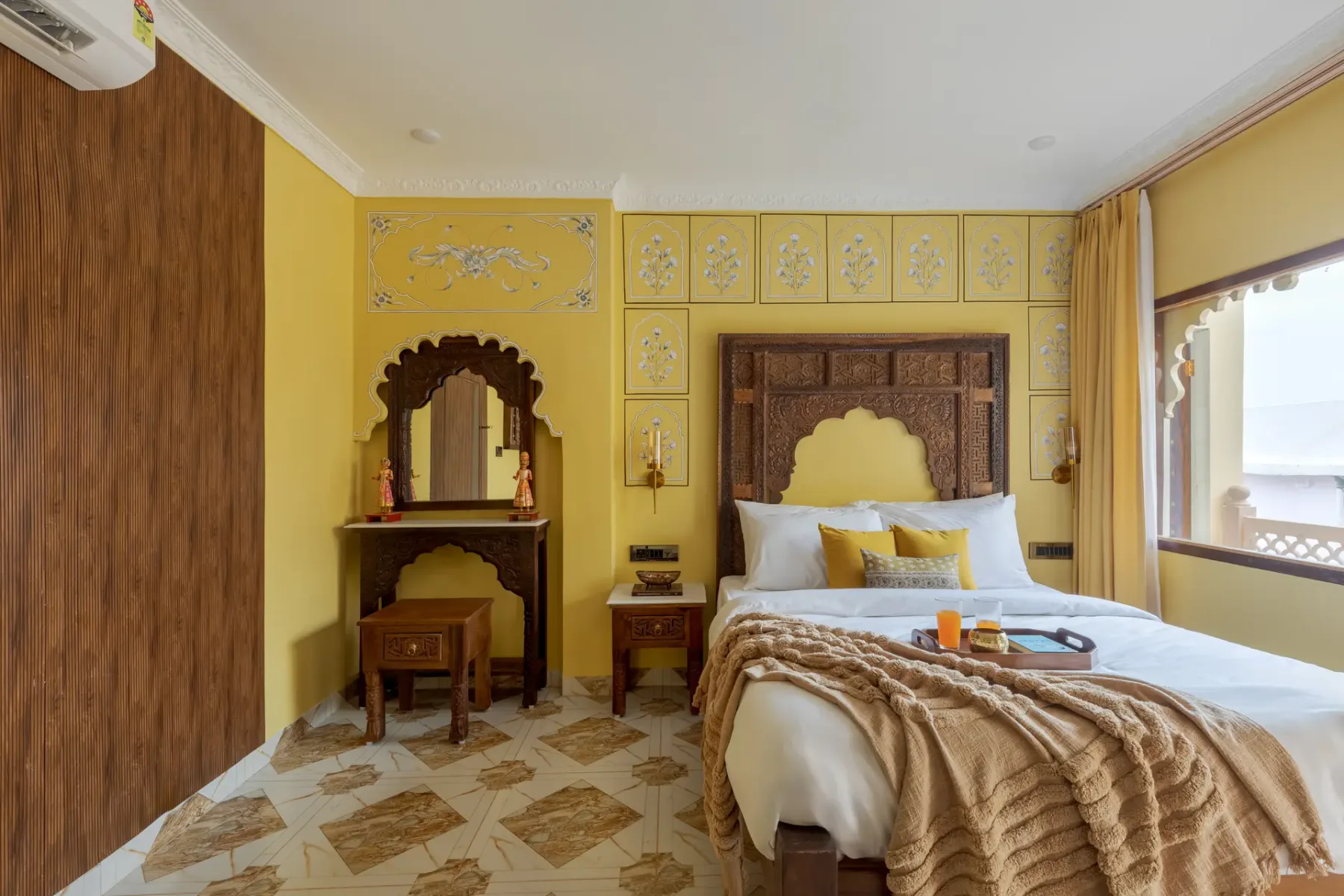 Rang Haveli ( Entire Villa )