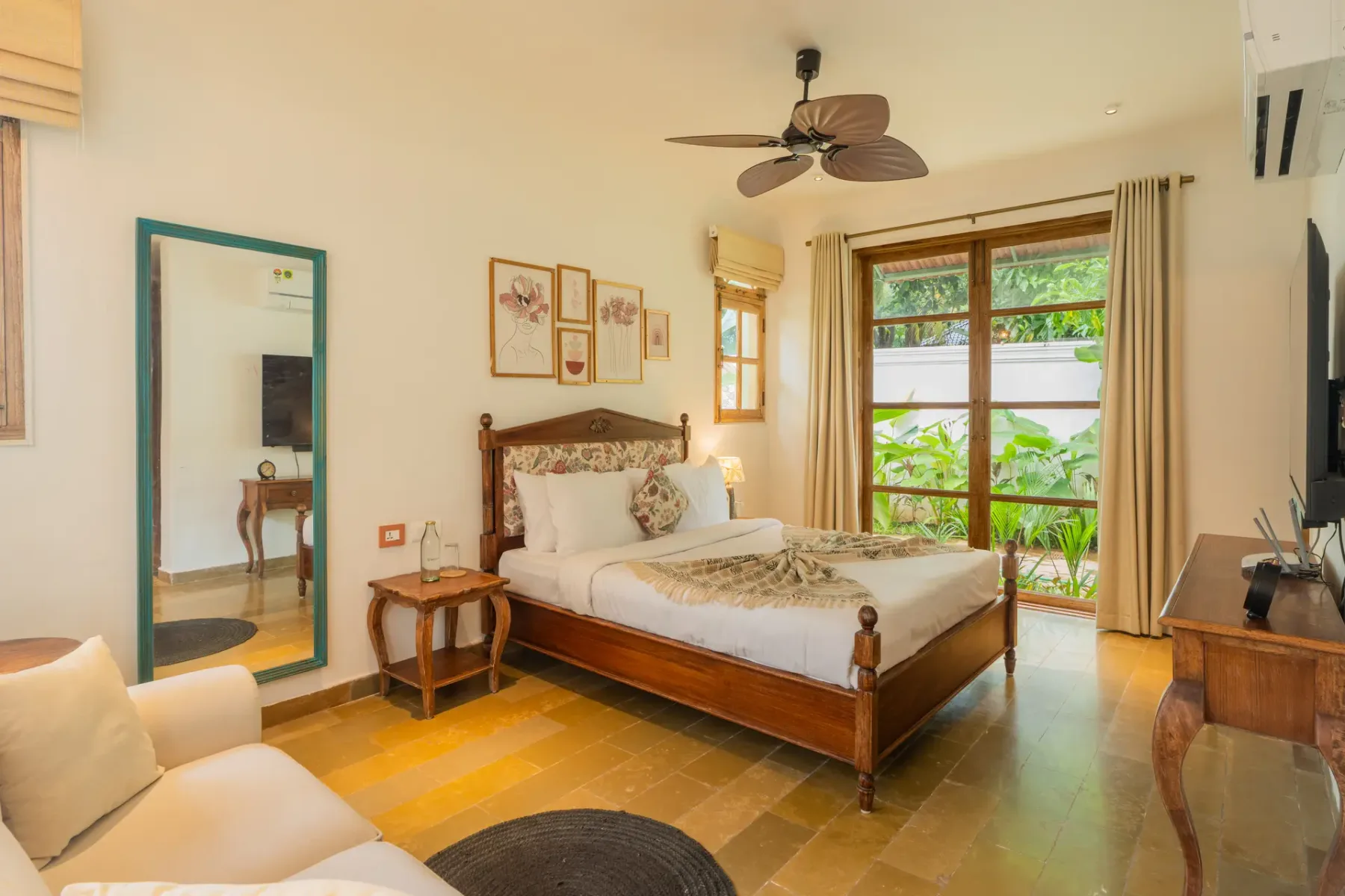 Casa do Sol, Assagao