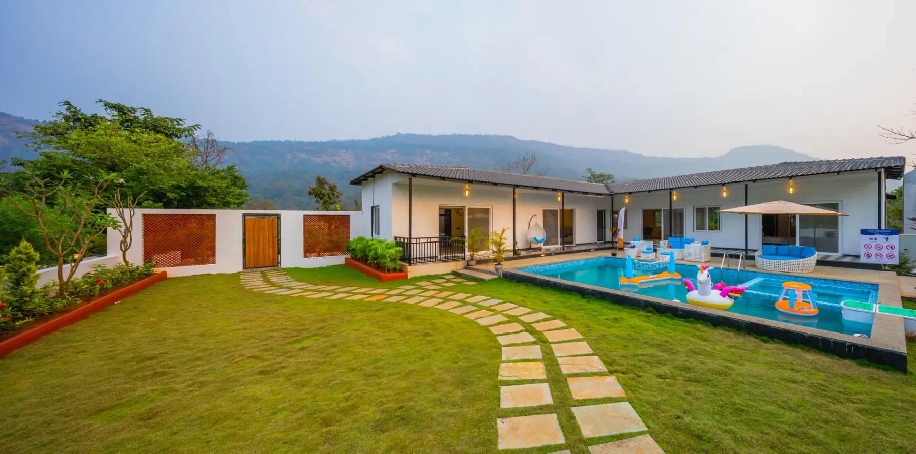 Turquoise Maison