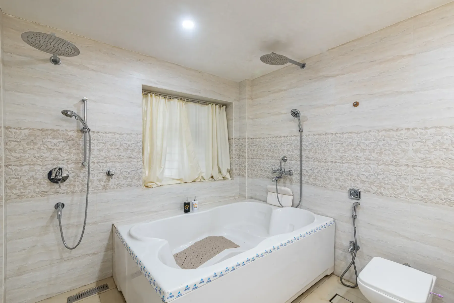 Vyom Farms