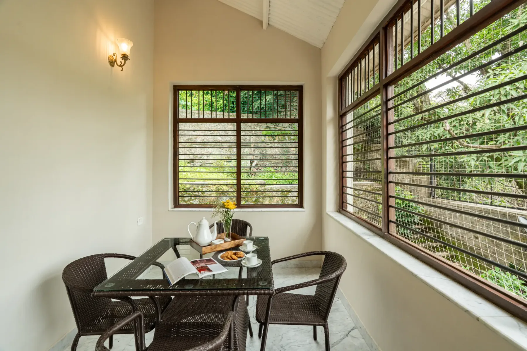 Abu House (Family Rooms)