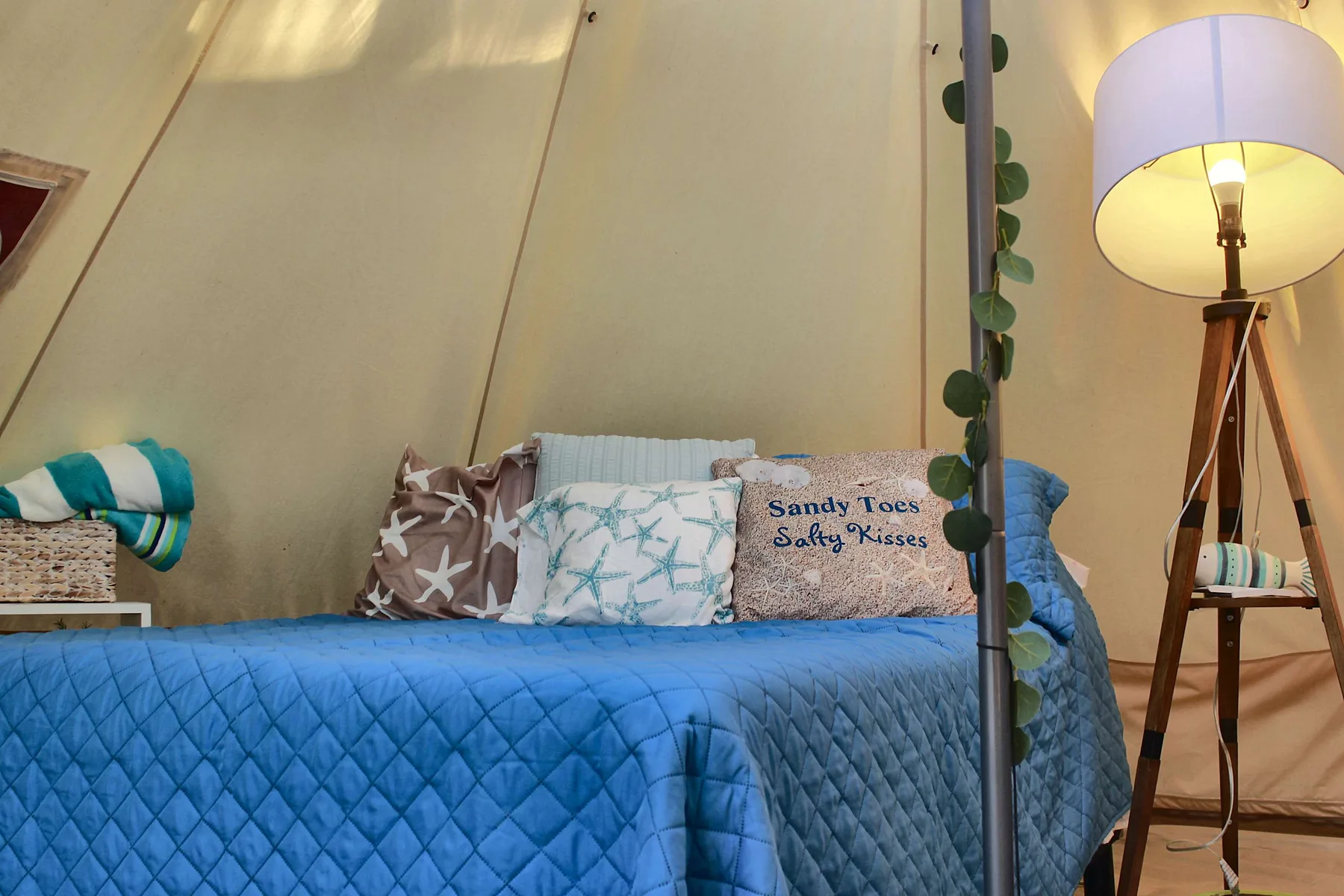 Family Glamping | Jacuzzi | Wine Country