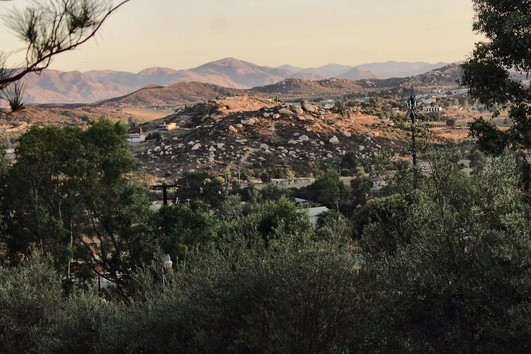 Family Glamping | Jacuzzi | Wine Country
