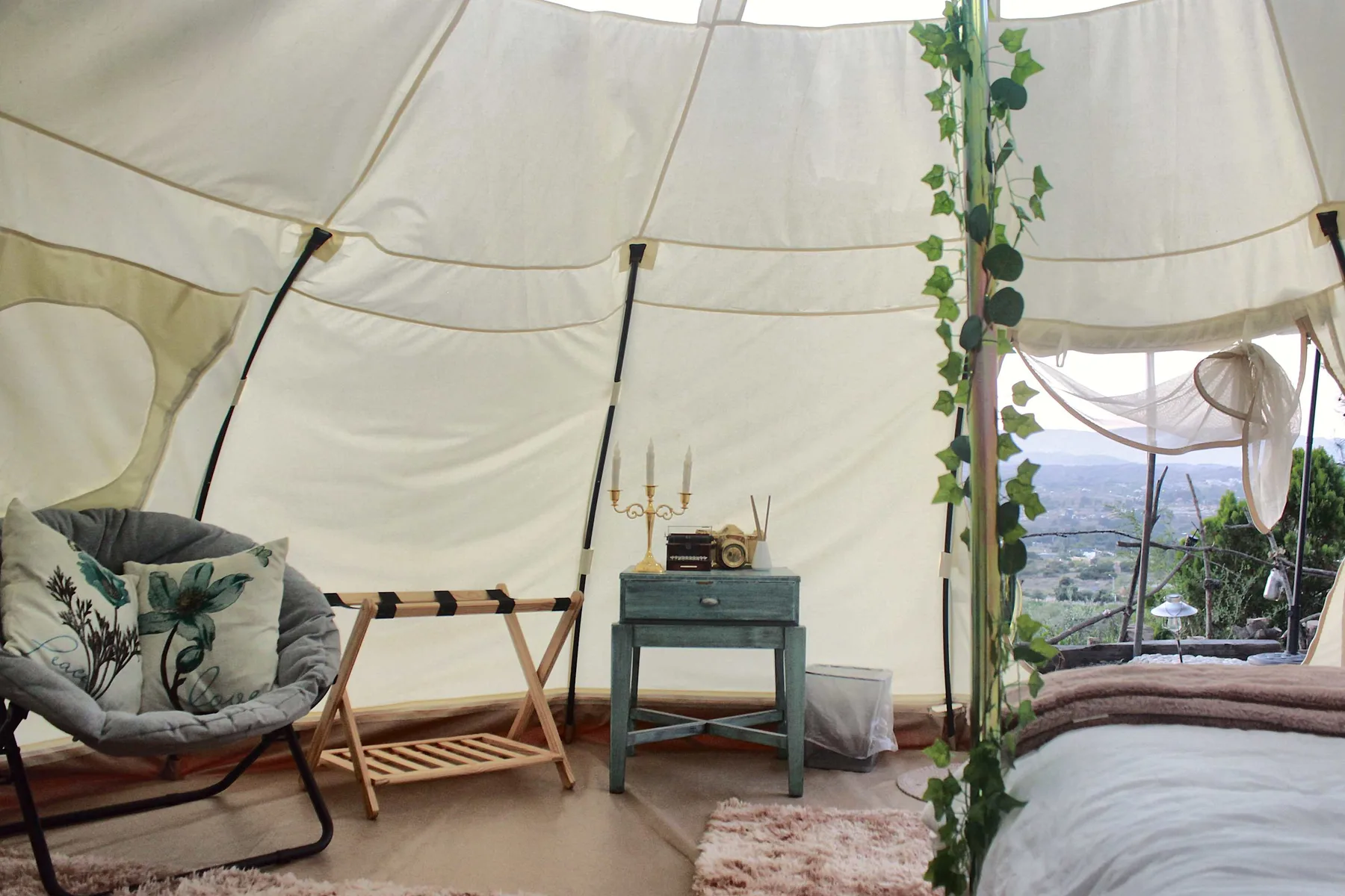 Boho Glamping | Private Jacuzzi | Wine Country