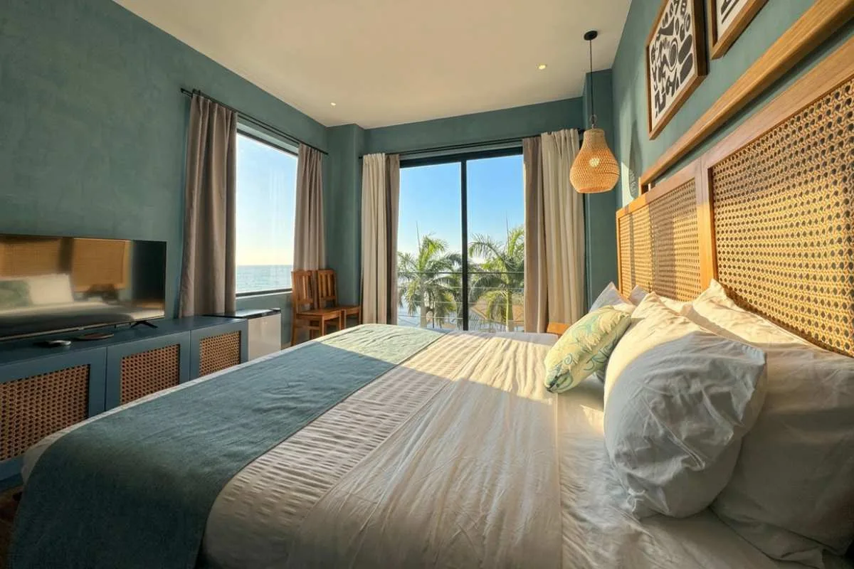 Jama | Superior Bedroom
