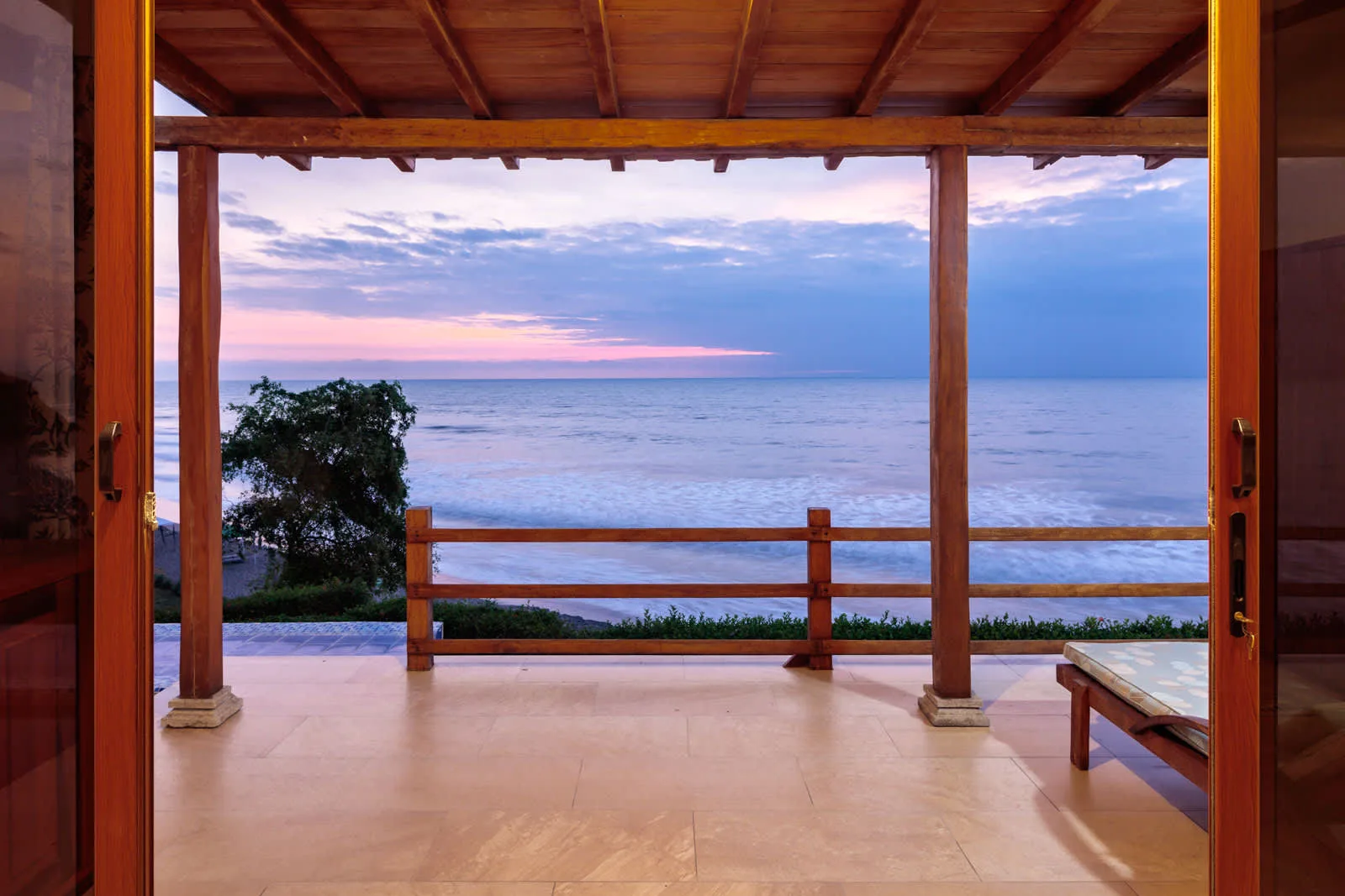 Jama | Collection Residence VII