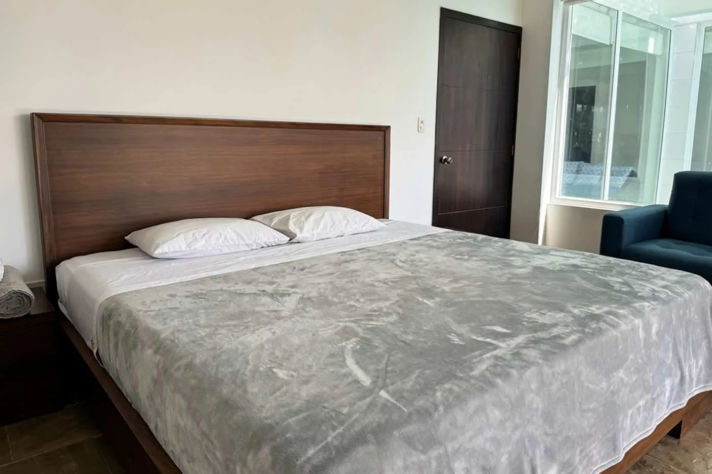 Jama | Collection Residence VI