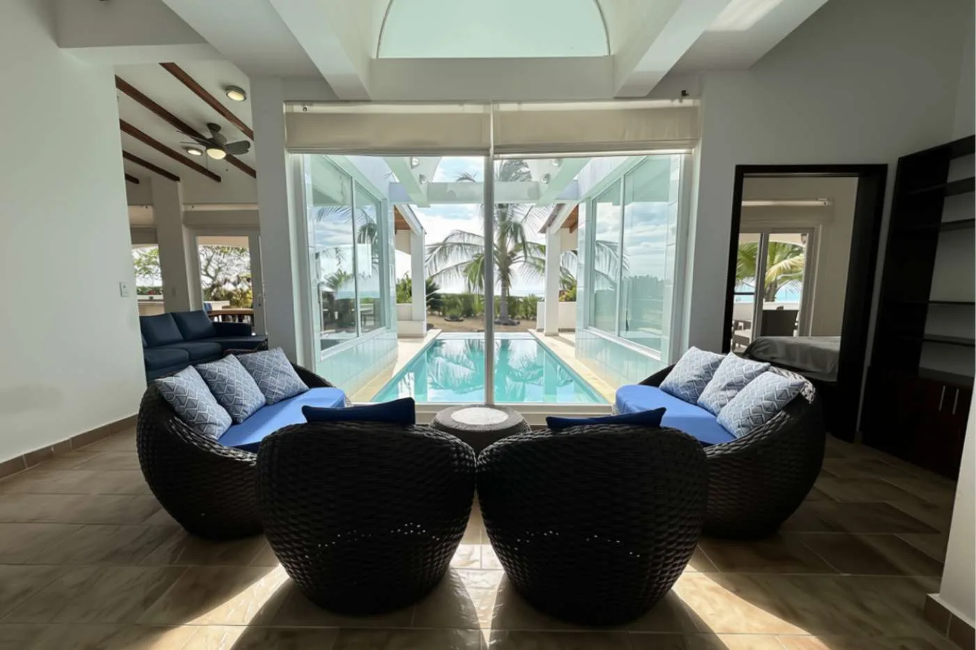 Jama | Collection Residence VI