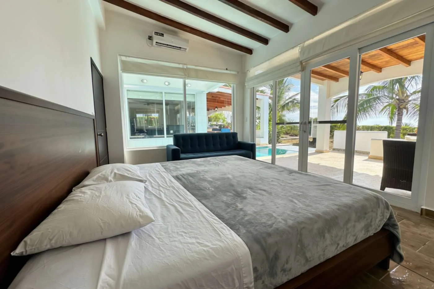 Jama | Collection Residence VI
