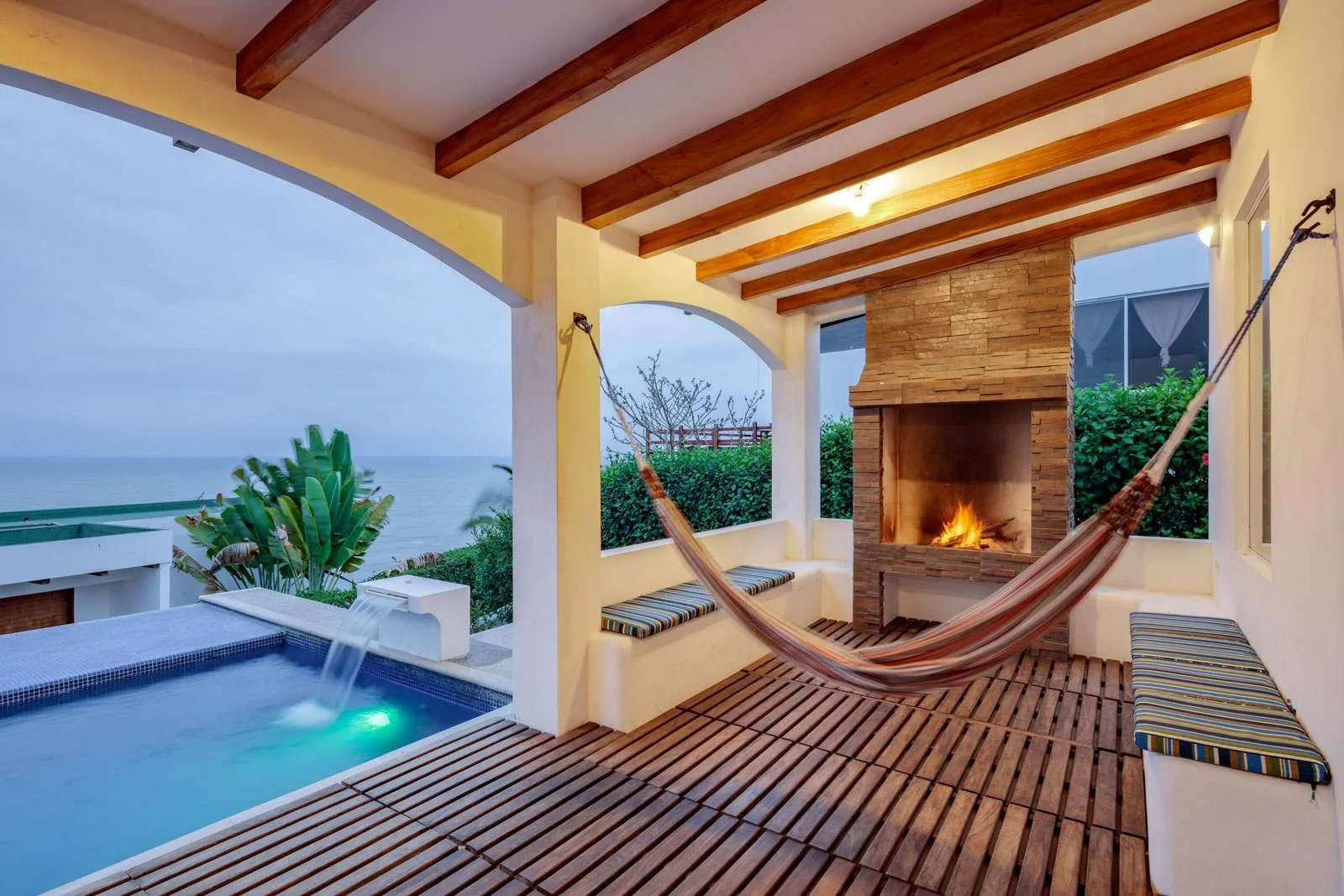 Jama | Collection Residence IV