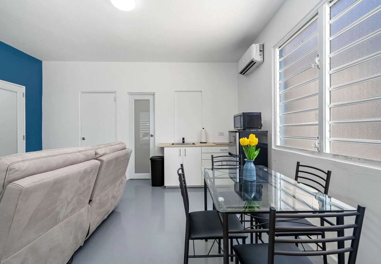 3BR for 6 in Condado | 2 Baths | 6-Min to Beach