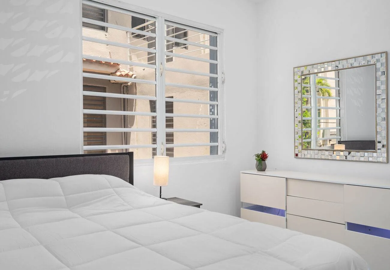 3BR for 6 in Condado | 2 Baths | 6-Min to Beach
