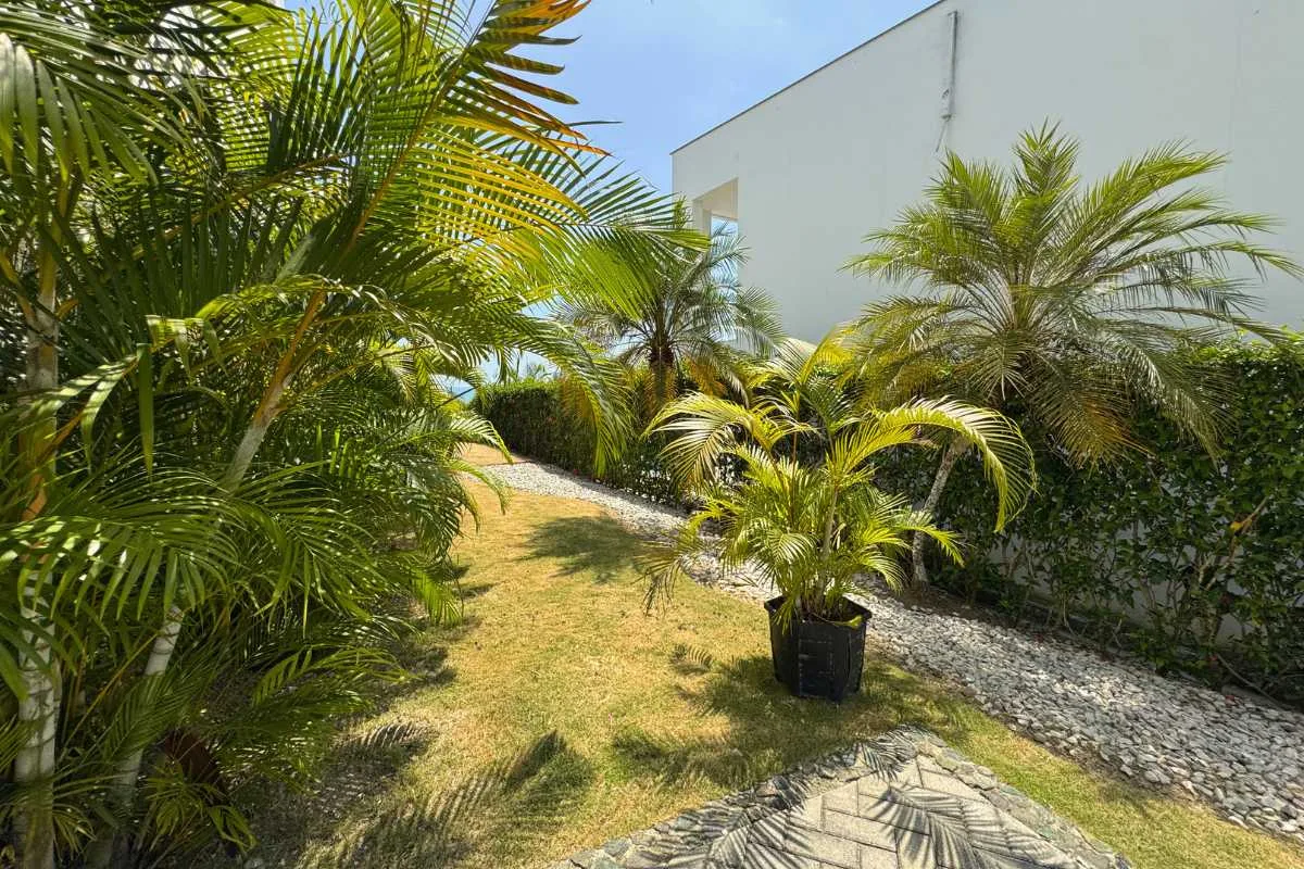 Jama | Collection Residence III
