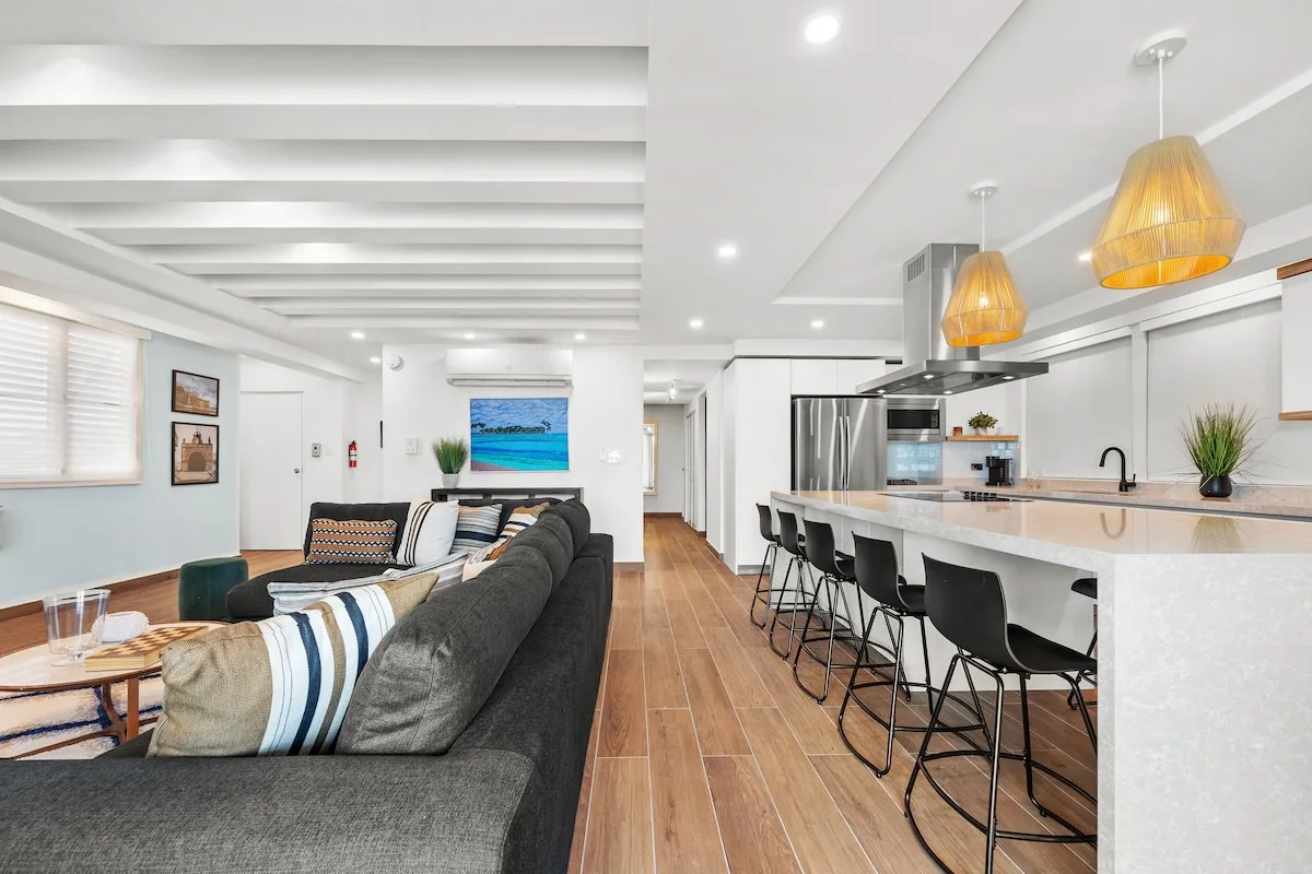 Beach Penthouse with BBQ Terrace | Ocean Park