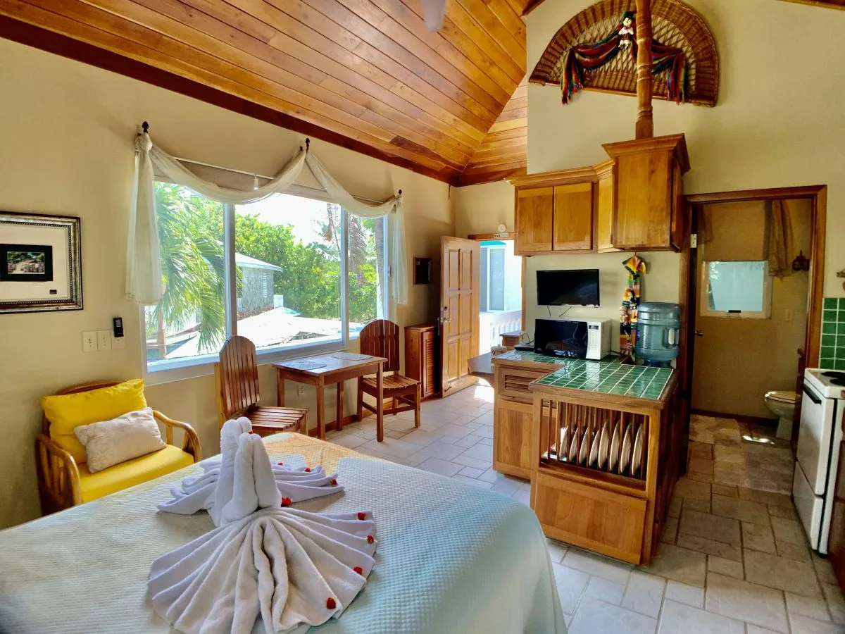Belizean Reef - Suite 3C (Casita)