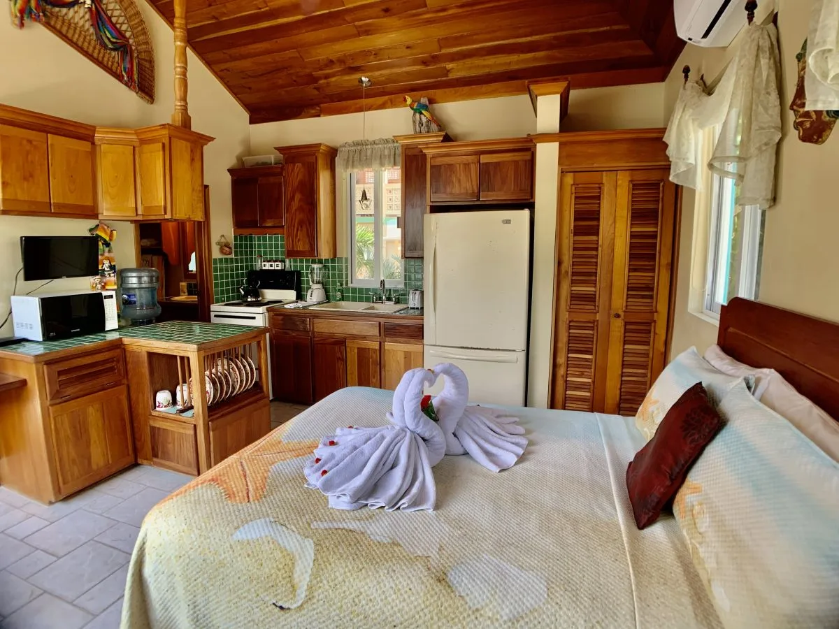 Belizean Reef - Suite 3C (Casita)