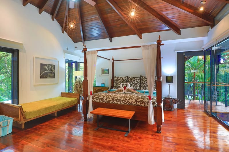 Villa Mariana (Propiedad completa) · 16. Villa Mariana (Propiedad completa)