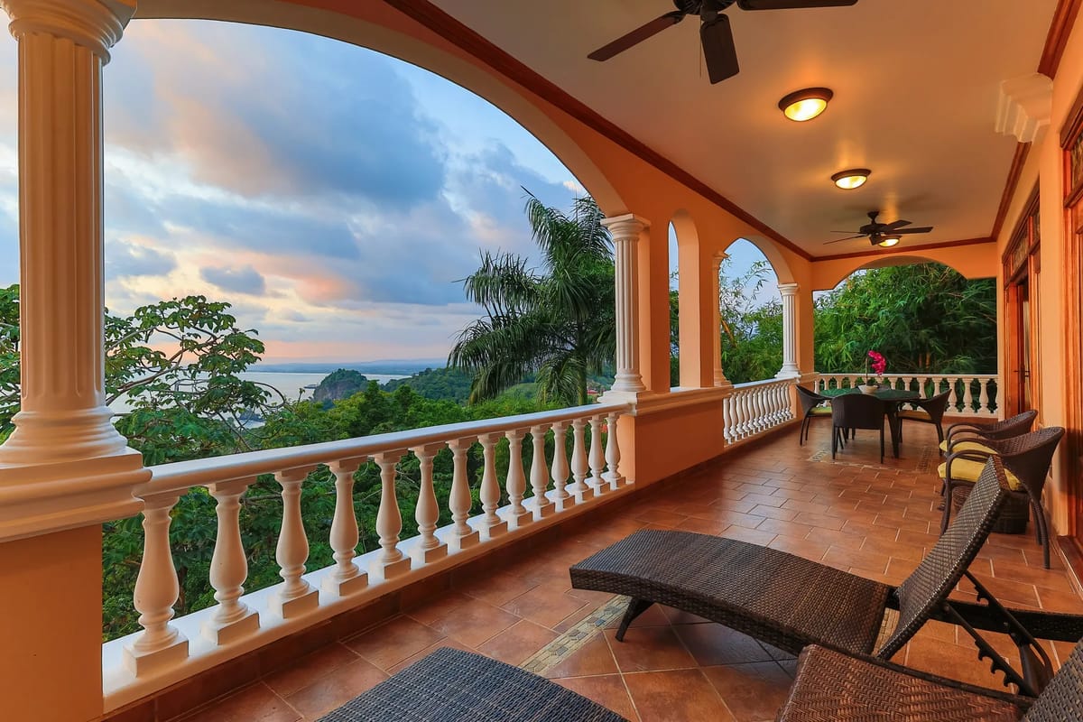 Condo Paraíso