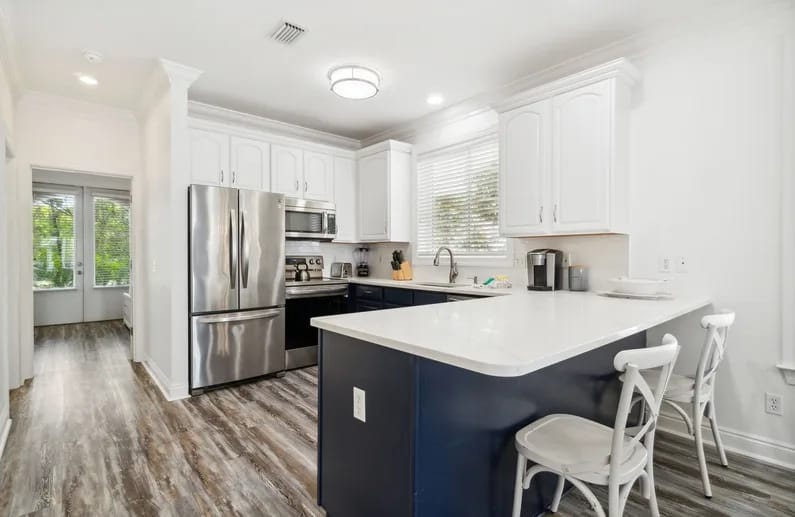 Amplia y completamente nueva - Cocina renovada
