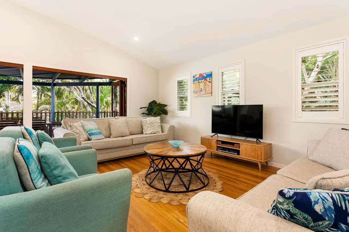 Beach House at Tallows – pet-friendly 4 BR retreat