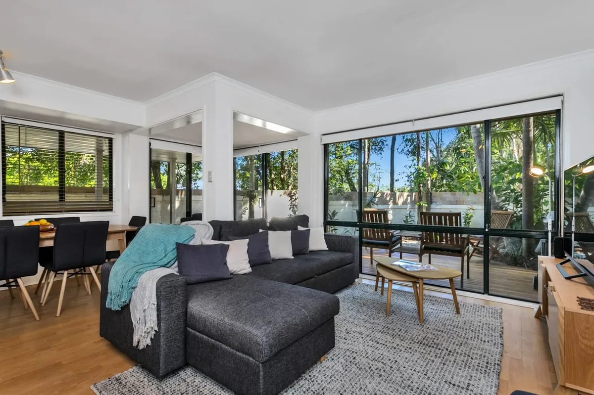 Mahogany Lodge – townhouse near Tallow Beach