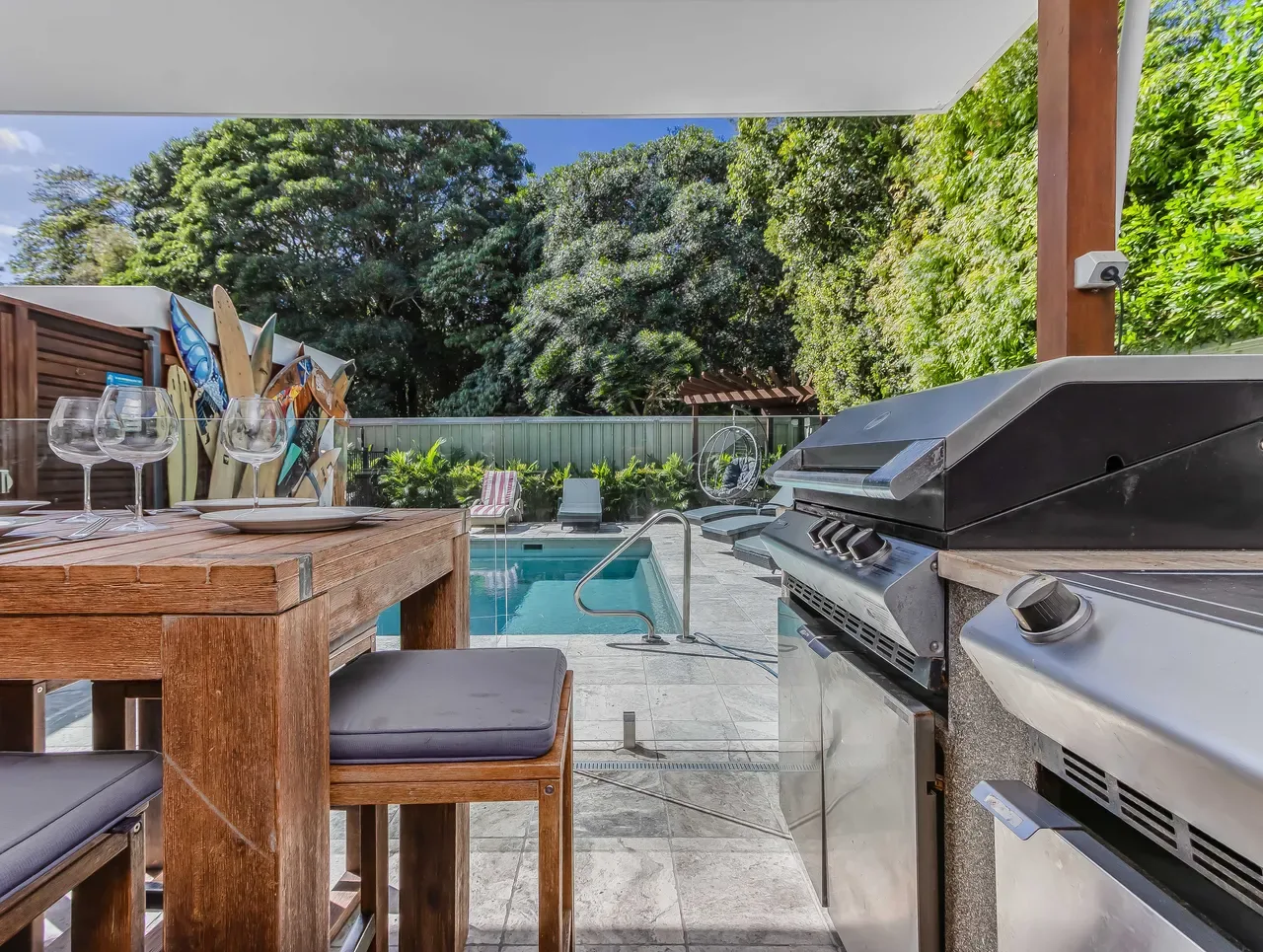 Byron Sunrise – 4 BR retreat with heated pool
