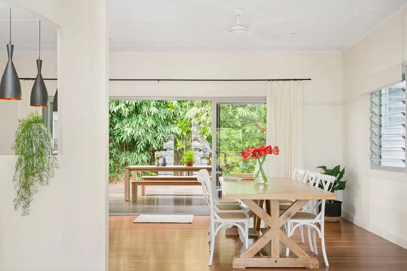 The White Rabbit – with studio & covered deck