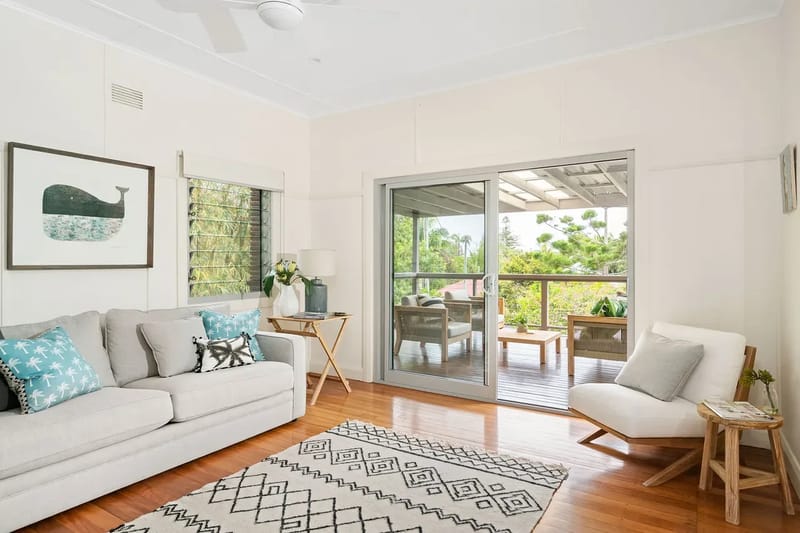 The White Rabbit – with studio & covered deck