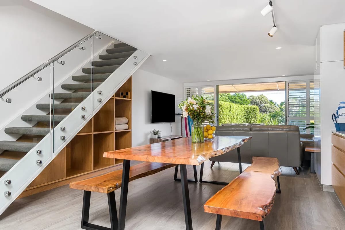 4 James Cook Apartments – renovated beachside pad