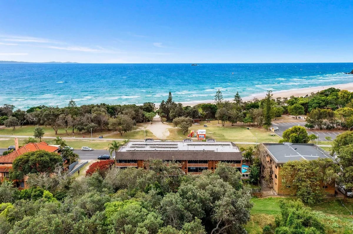 Pacific Blue – beachfront 2 BR apartment with pool