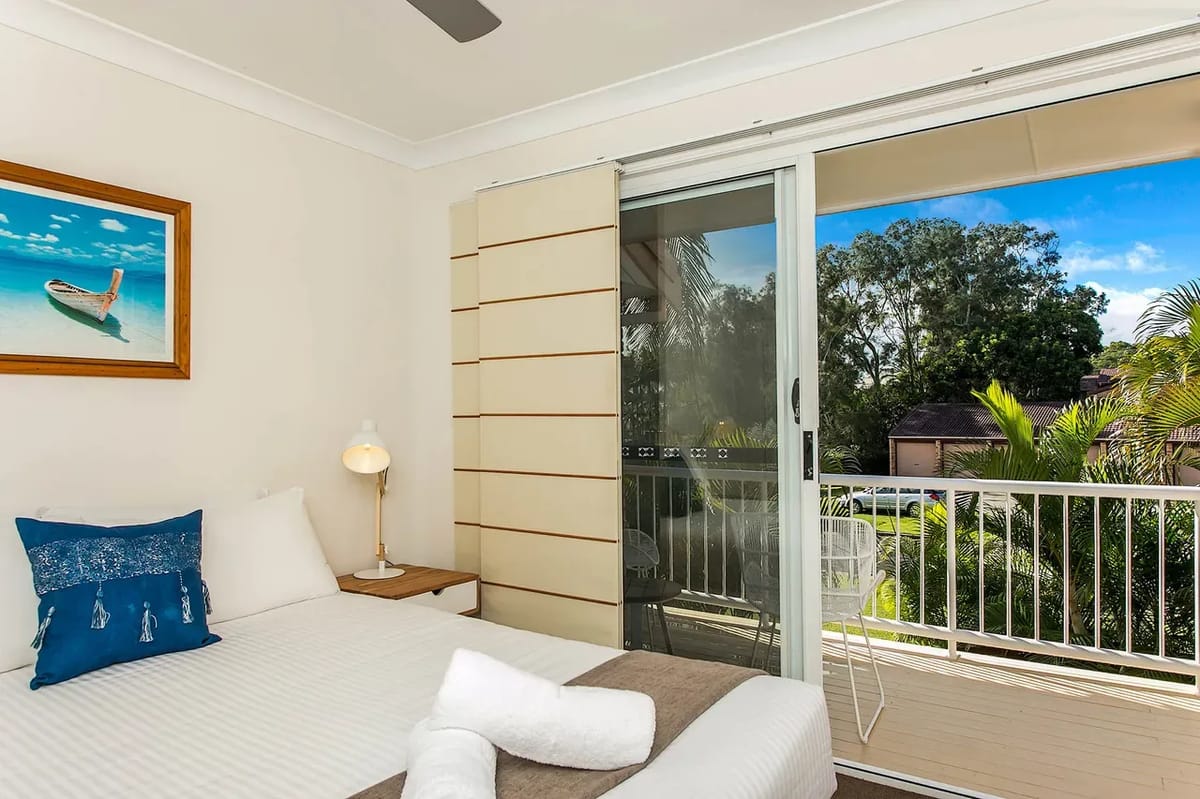 Tradewinds 4 – beachside 3 BR townhouse