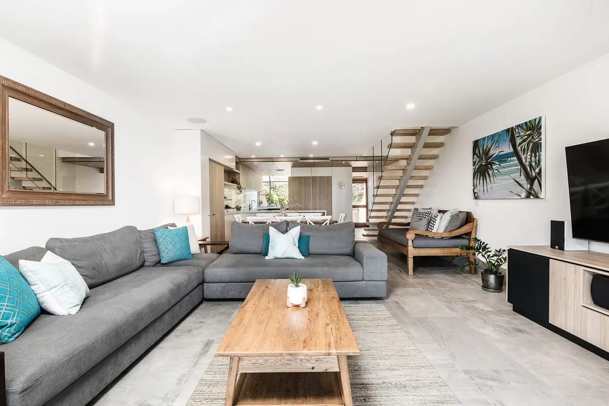 11 James Cook Apartments – w. pool &amp; beach access