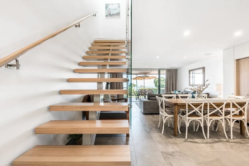 11 James Cook Apartments – w. pool &amp; beach access