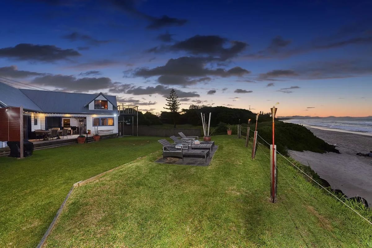 Belongil on the Beach – with private ocean access