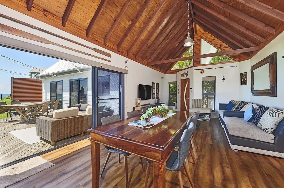 Belongil on the Beach – with private ocean access