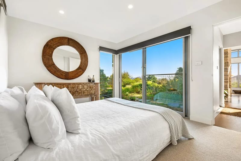 The Springs – architect-designed home with pool