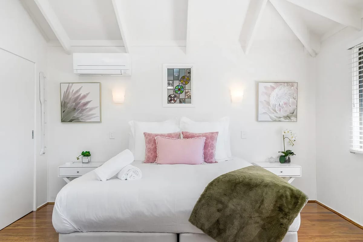 Twin Tallows – secluded couples retreat