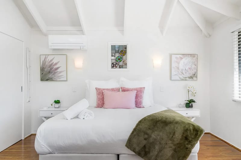 Twin Tallows – secluded couples retreat