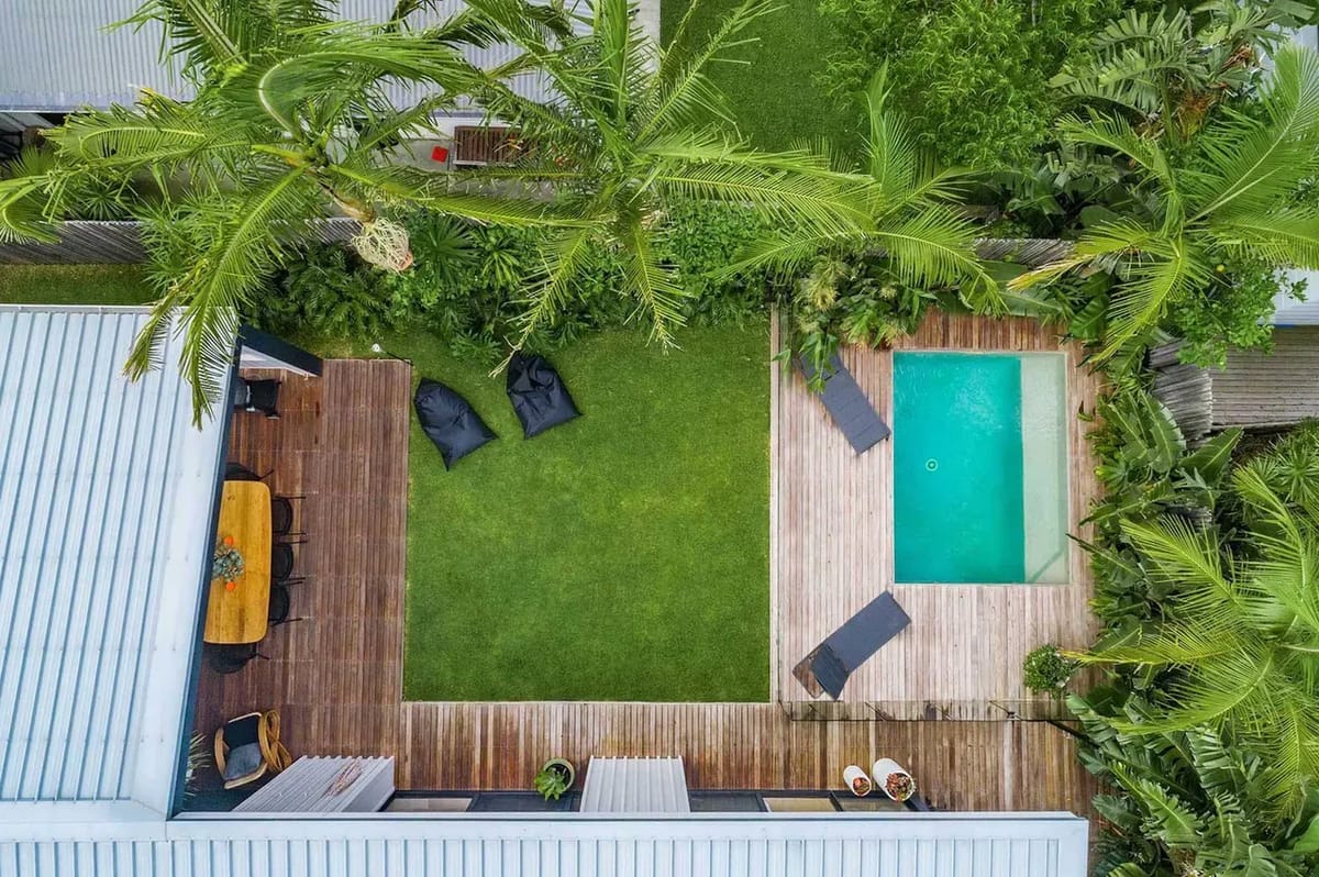 Melaleuca – luxury 4BR retreat with pool