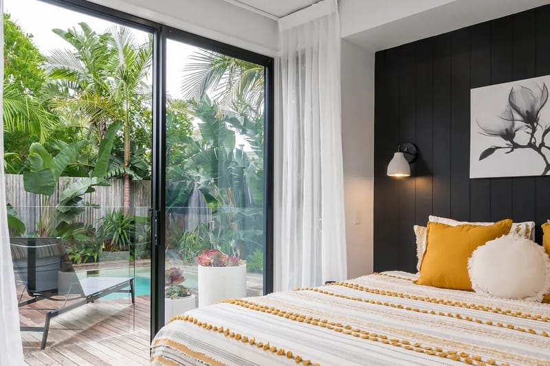 Melaleuca – luxury 4BR retreat with pool