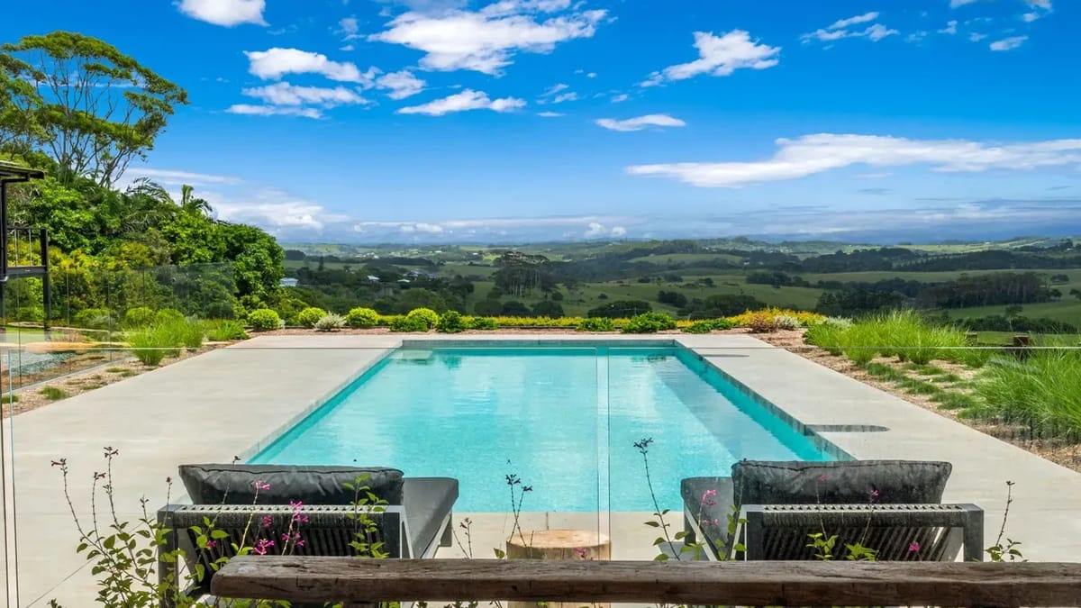 Illuka on Coopers – hinterland retreat with pool