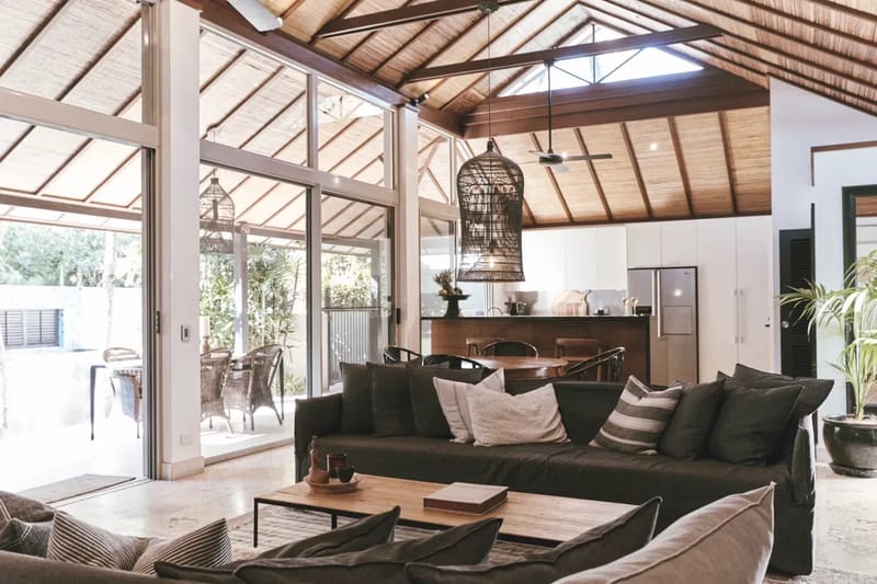 Grand Luxe Villa B – 19B Gordon St