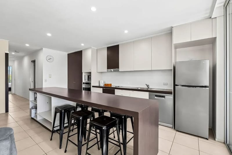 Paradiso 3 Bedroom Family Roof Top 344