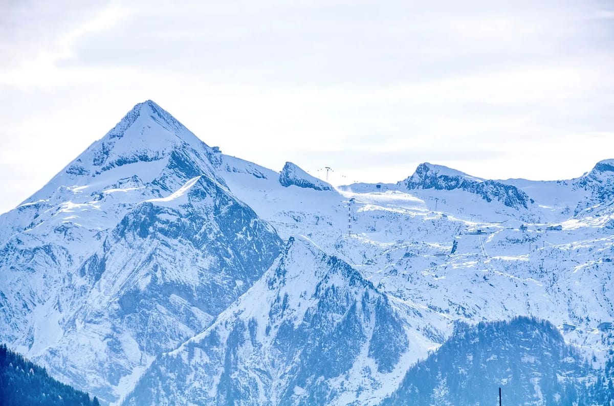 Penthouse Ski & Golf