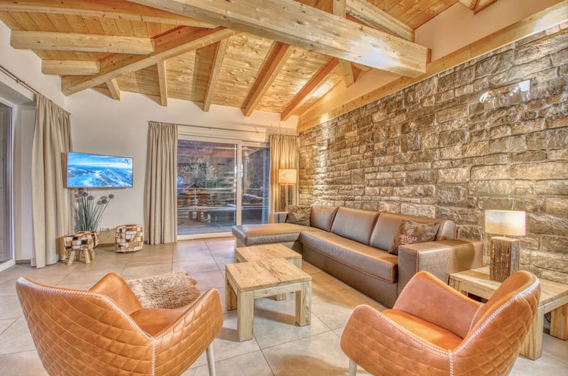 Penthouse Ski & Golf