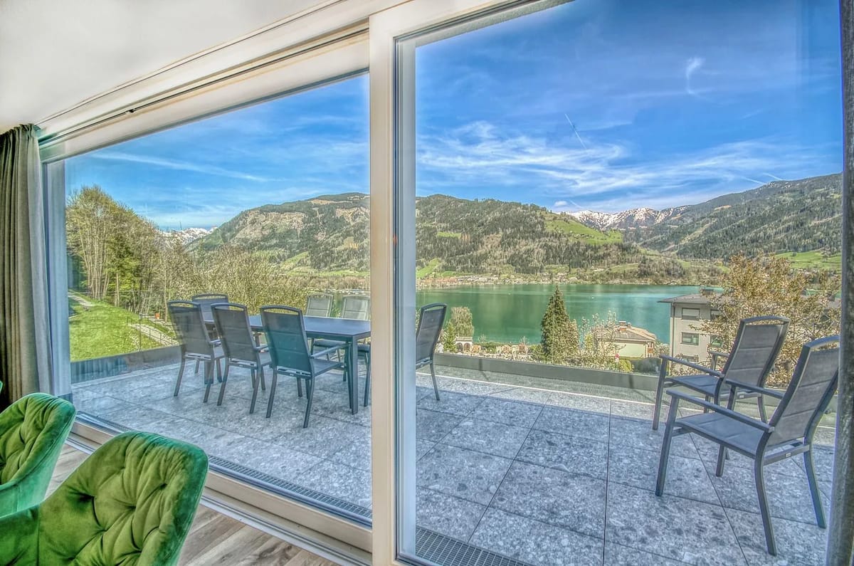 Chalet Lake View