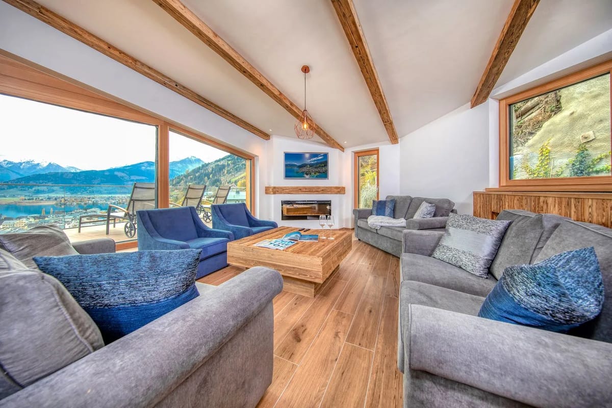 Penthouse Eagles Nest