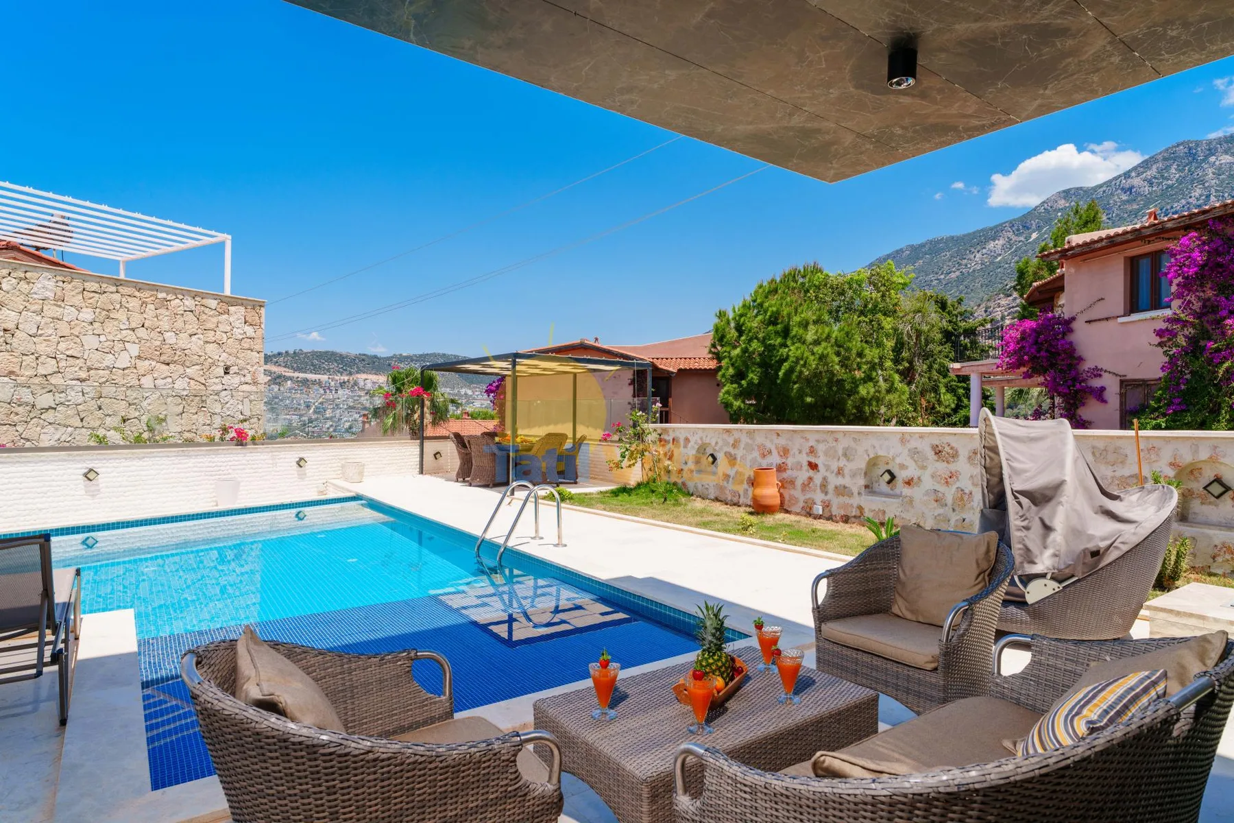Villa Lamira