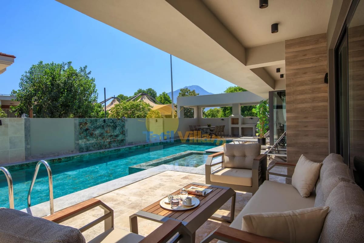 Elite Deluxe Villa